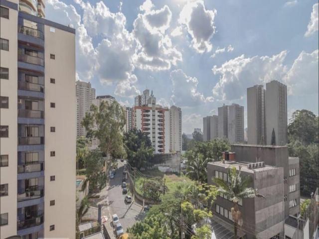 #678 - Apartamento para Venda em São Paulo - SP