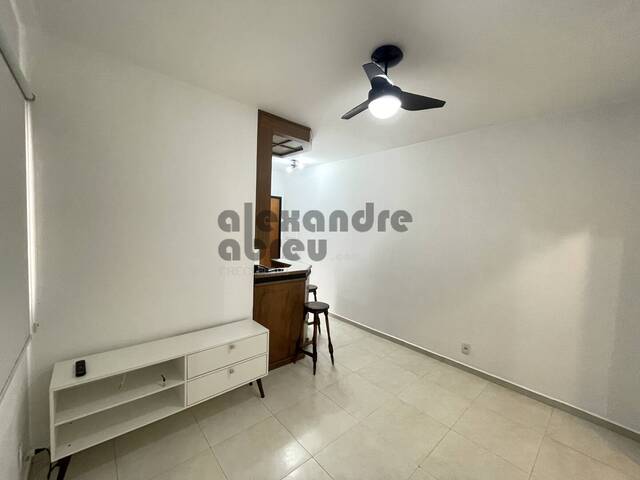 #140 - Apartamento para Locação em São Paulo - SP