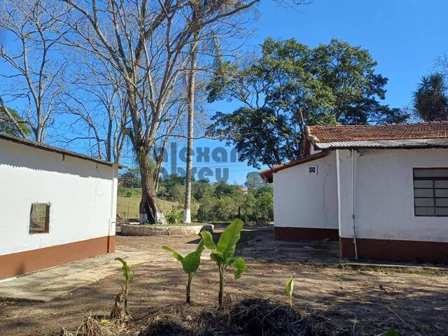 #805 - Sítio para Venda em Caçapava - SP
