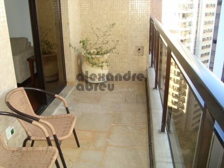 Apartamento, 4 quartos, 120 m² - Foto 1